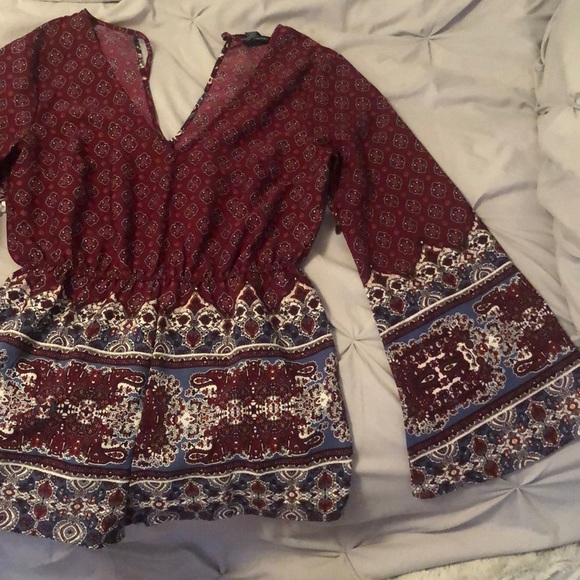 ROMPER - Picture 1 of 4